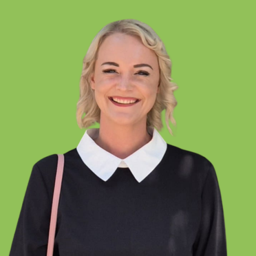 Lana, Ads Manager at StorIQ