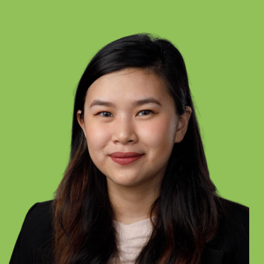 Rina, Controller at StorIQ